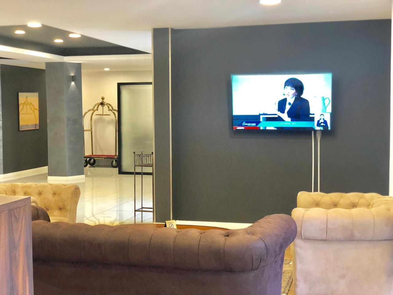 Tbili Hotel Tbilisi Ngoại thất bức ảnh